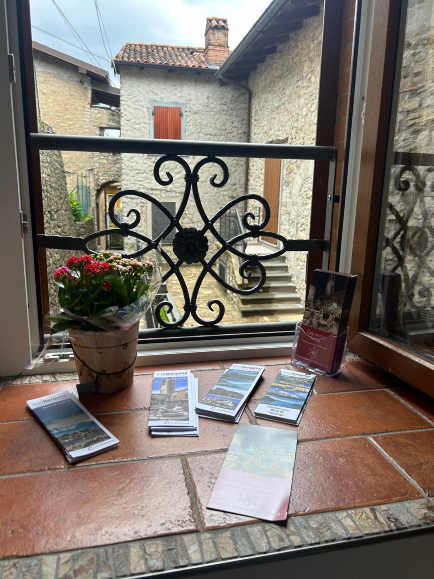 Casa Vacanza Serena Palazzago Eksteriør bilde
